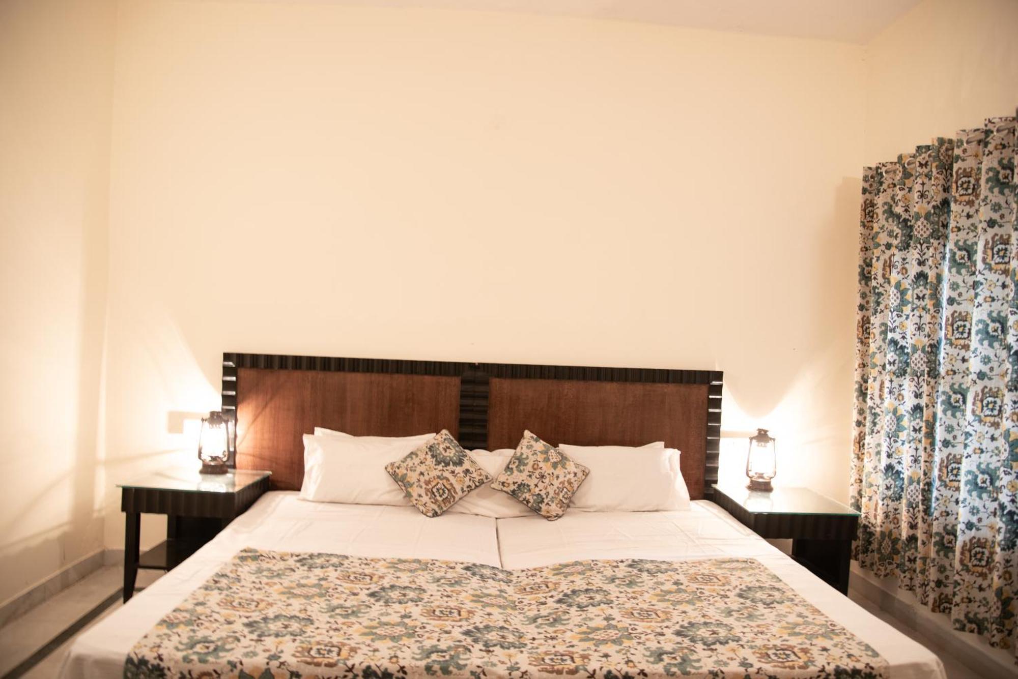 Shivika Lake Hotel Ranakpur Sādri المظهر الخارجي الصورة