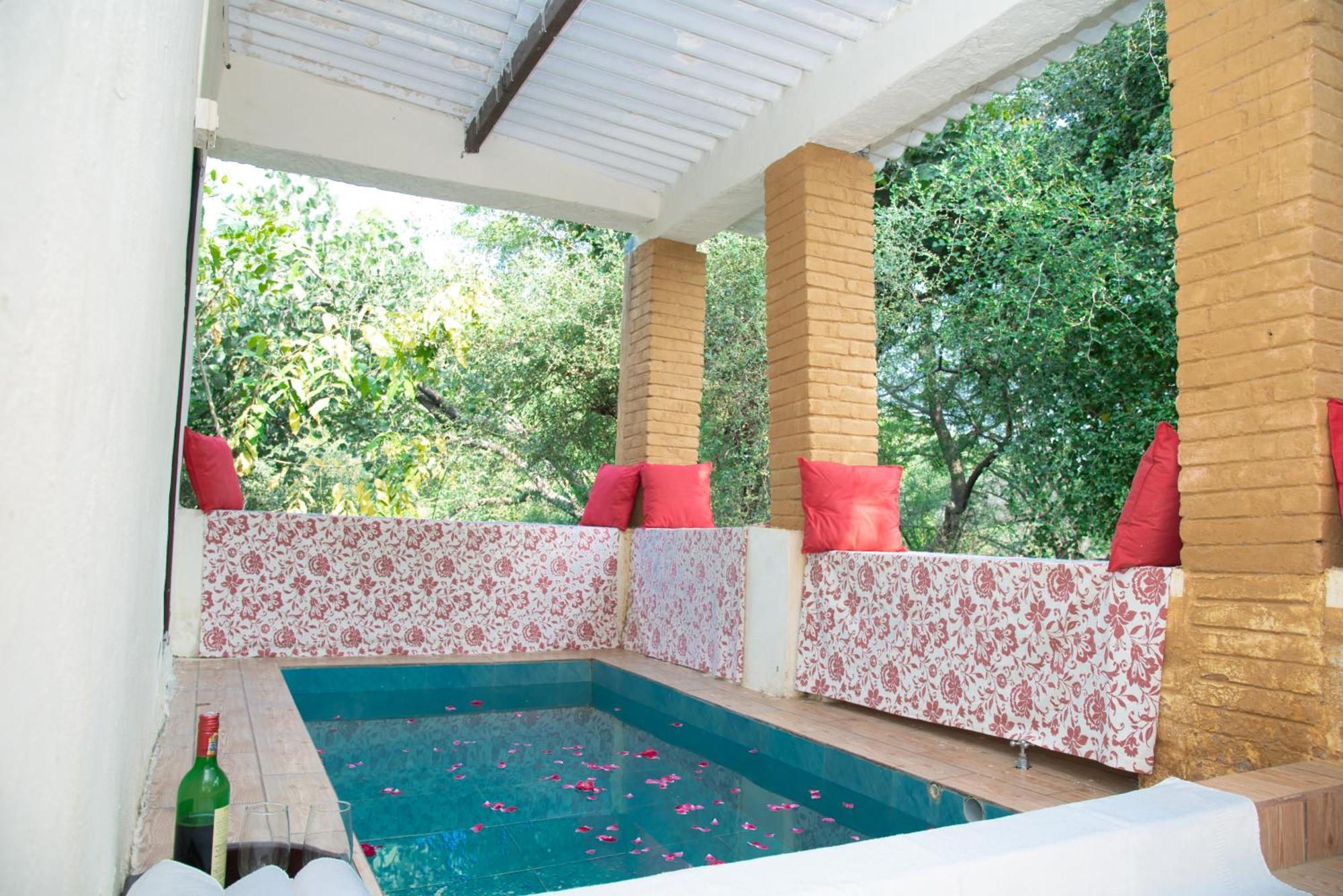 Shivika Lake Hotel Ranakpur Sādri المظهر الخارجي الصورة
